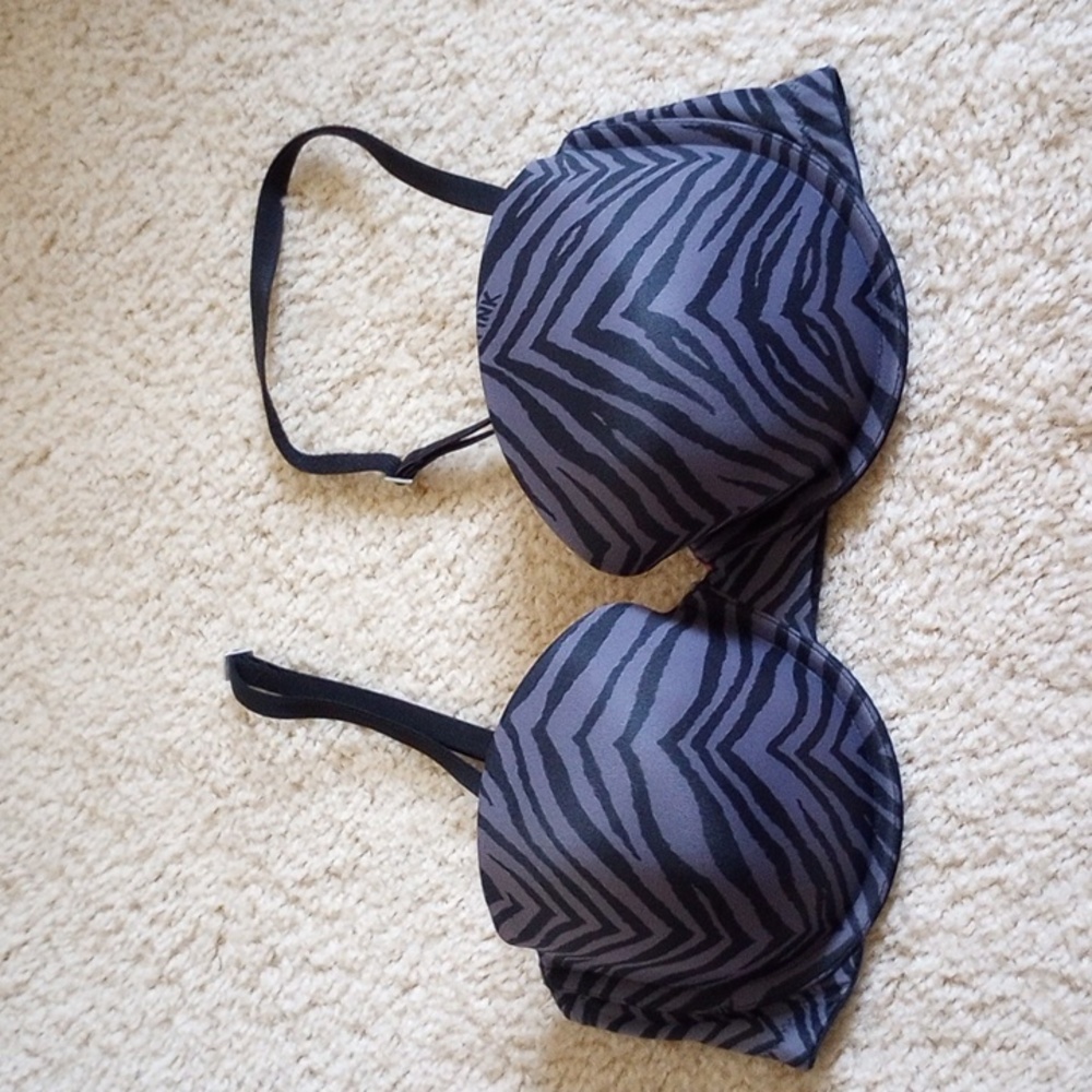 34 D Black and dark grey Multi way demi bra
